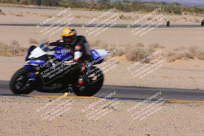 media/Dec-10-2023-SoCal Trackdays (Sun) [[0ce70f5433]]/Turn 9 Inside Set 2 (1115am)/